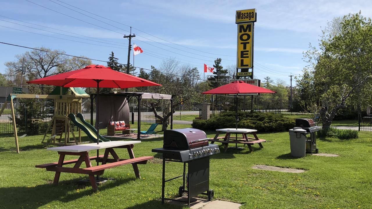 Wasaga Motel Inn Wasaga Beach Extérieur photo