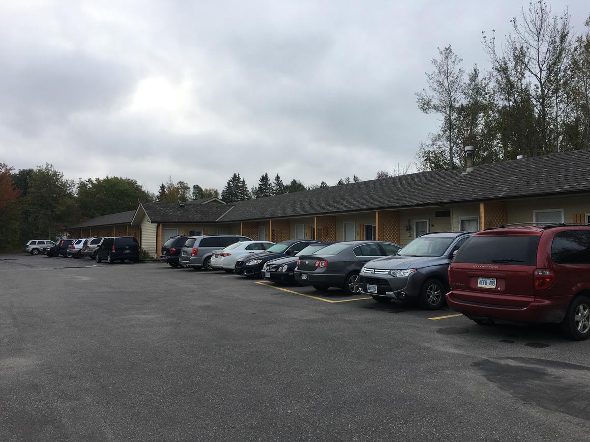 Wasaga Motel Inn Wasaga Beach Extérieur photo