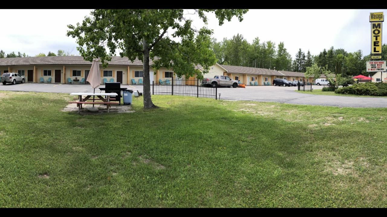 Wasaga Motel Inn Wasaga Beach Extérieur photo